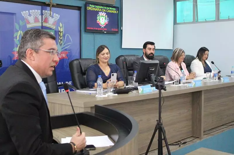 Câmara de Aral Moreira abre segundo semestre legislativo com sessões solene e de apresentação de matérias Câmara de Aral Moreira abre segundo semestre legislativo com sessões solene e de apresentação de matérias