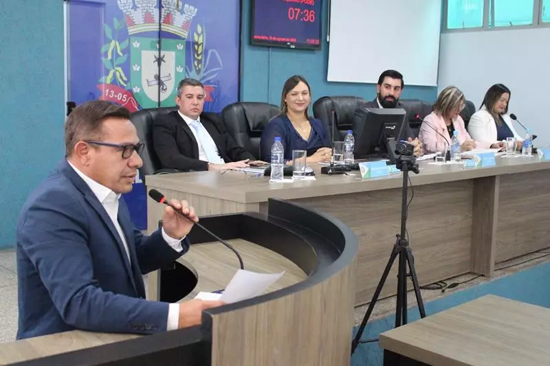 Câmara de Aral Moreira abre segundo semestre legislativo com sessões solene e de apresentação de matérias Câmara de Aral Moreira abre segundo semestre legislativo com sessões solene e de apresentação de matérias