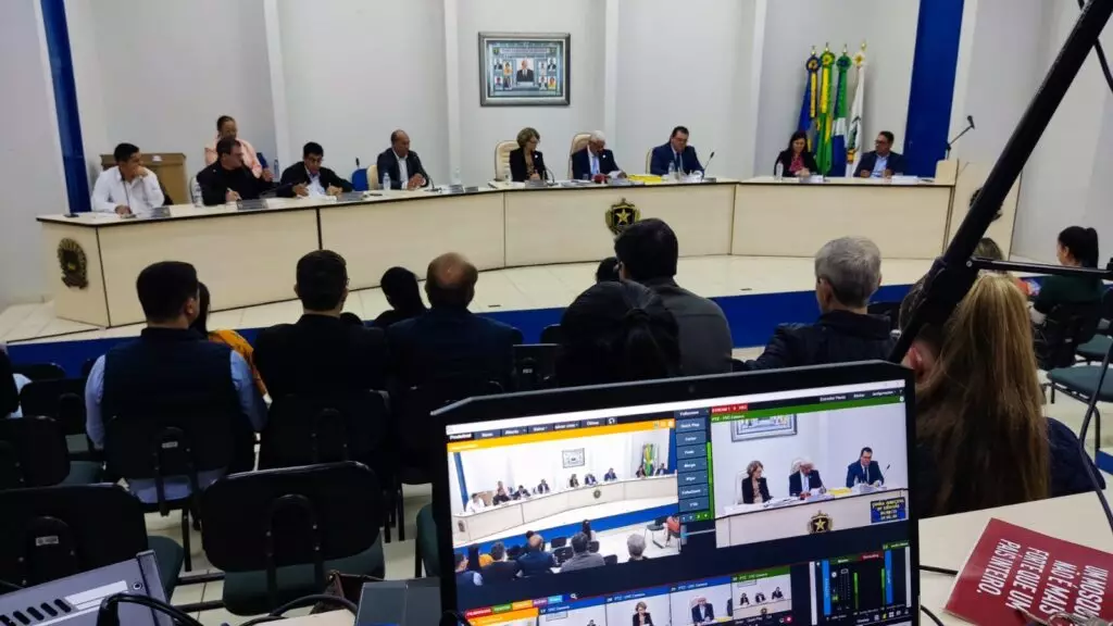 Câmara de Iguatemi retornou com as sessões ordinárias nessa segunda-feira (4), após período de recesso Câmara de Iguatemi retornou com as sessões ordinárias nessa segunda-feira (4), após período de recesso