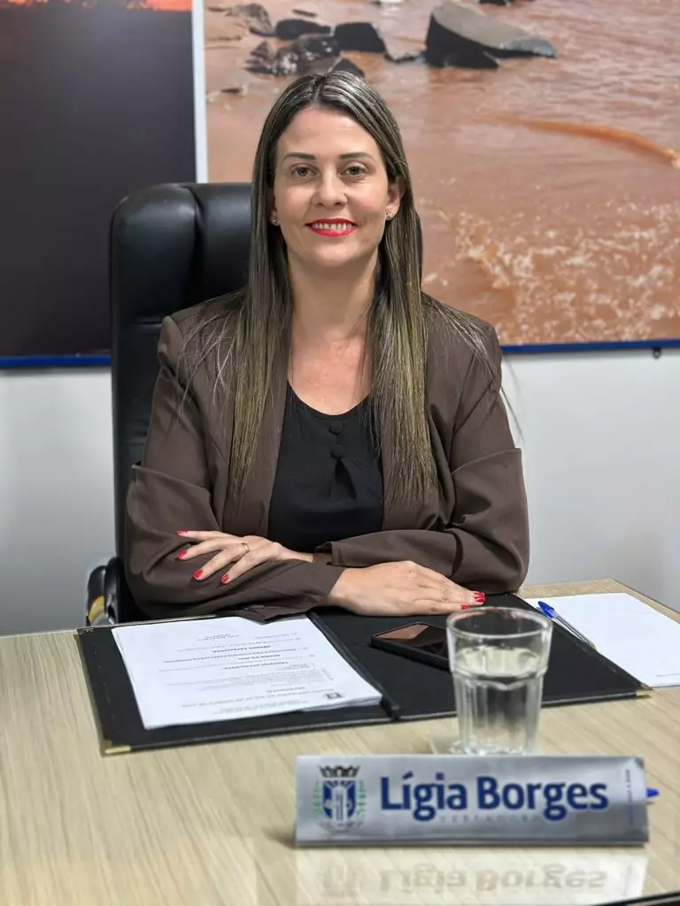 Lígia pede contratação de cirurgião-dentista especializado para atender pessoas com necessidades especiais em Amambai Lígia pede contratação de cirurgião-dentista especializado para atender pessoas com necessidades especiais em Amambai