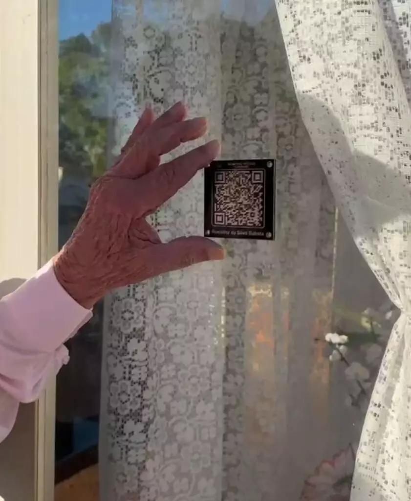 Túmulo de Deodato, fundador de Deodápolis recebe QR Code que conta sua história Túmulo de Deodato, fundador de Deodápolis recebe QR Code que conta sua história