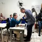 Prefeito visita APAE para acompanhar atividades e ouvir demandas da instituição