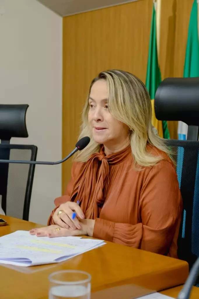 Frente Parlamentar liderada por Lia Nogueira une for&ccedil;as para combater viol&ecirc;ncia contra profissionais da sa&uacute;de em MS