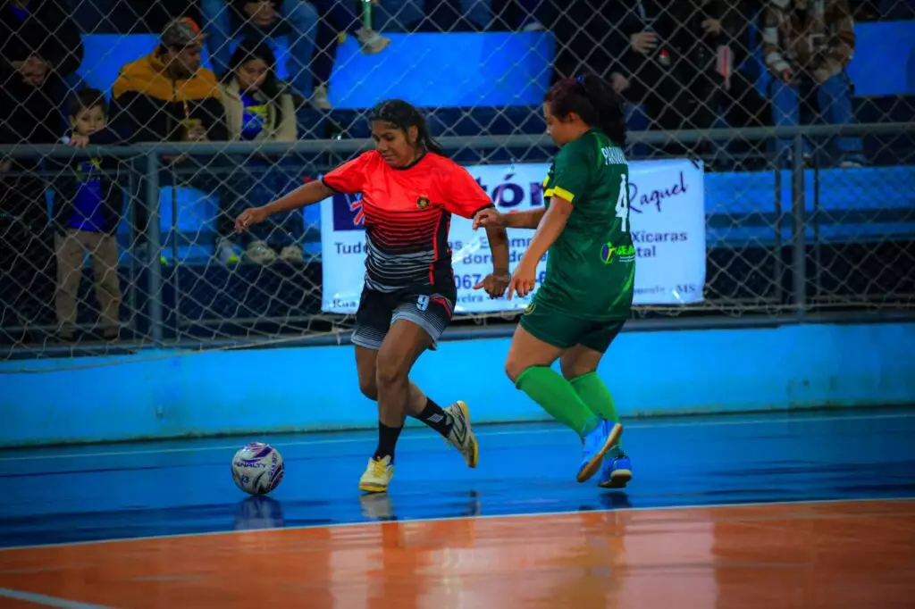 Em rodada marcada por homenagem e gesto de solidariedade Copa Cidade de Futsal define campeões de 2025 em Coronel Sapucaia Em rodada marcada por homenagem e gesto de solidariedade Copa Cidade de Futsal define campeões de 2025 em Coronel Sapucaia