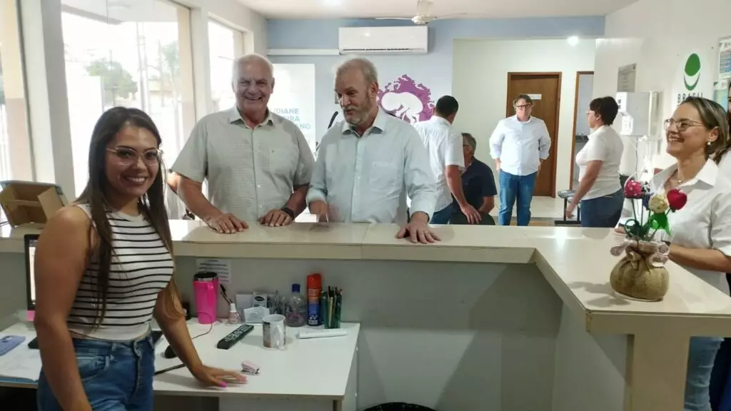 Deputado Geraldo Resende entrega nova ambulância em Caracol