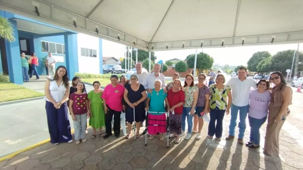Deputado Geraldo Resende entrega nova ambulância em Caracol