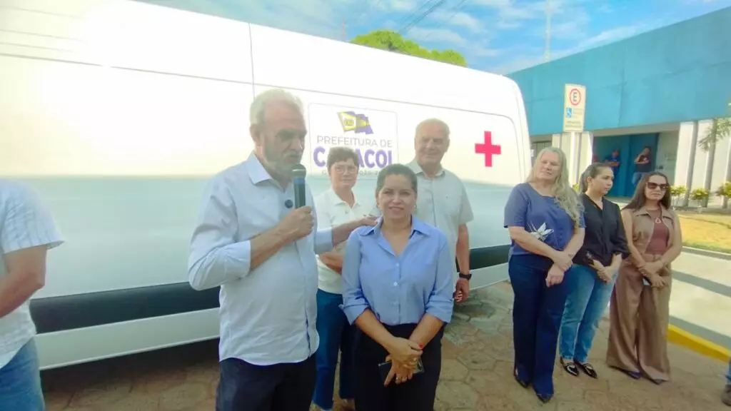 Deputado Geraldo Resende entrega nova ambulância em Caracol