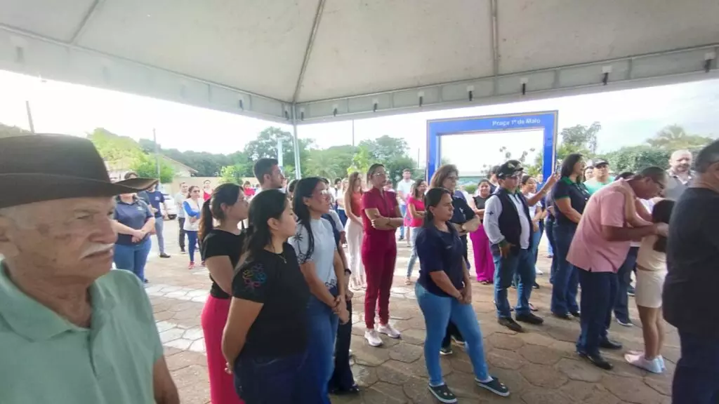 Deputado Geraldo Resende entrega nova ambulância em Caracol