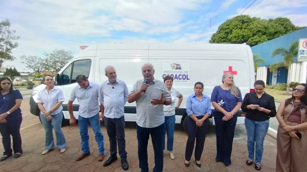 Deputado Geraldo Resende entrega nova ambulância em Caracol