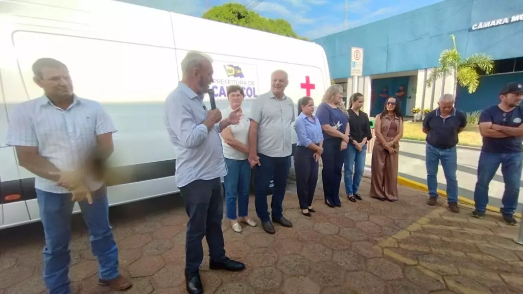 Deputado Geraldo Resende entrega nova ambulância em Caracol