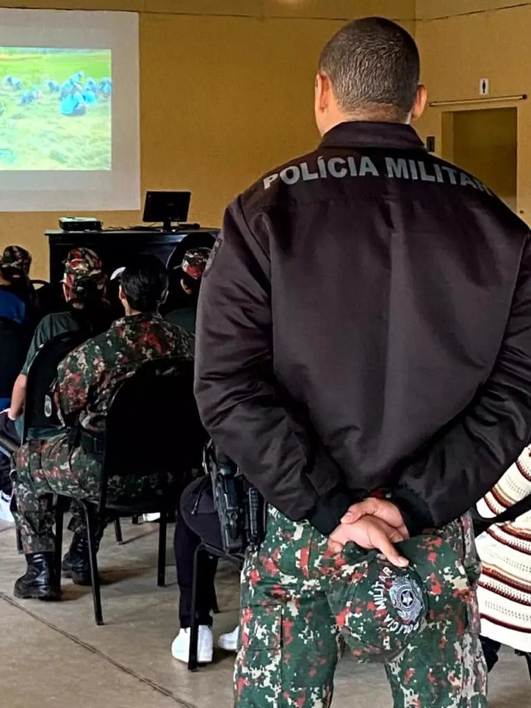 Projeto Florestinha de Amambai realiza dia de Educação Ambiental na Fazenda Green Farm, em Itaquiraí Projeto Florestinha de Amambai realiza dia de Educação Ambiental na Fazenda Green Farm, em Itaquiraí