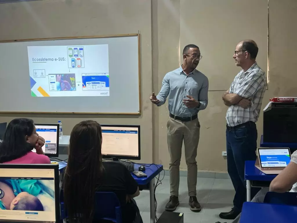 Capacitação fortalece uso do Prontuário Eletrônico do Cidadão em Amambai
