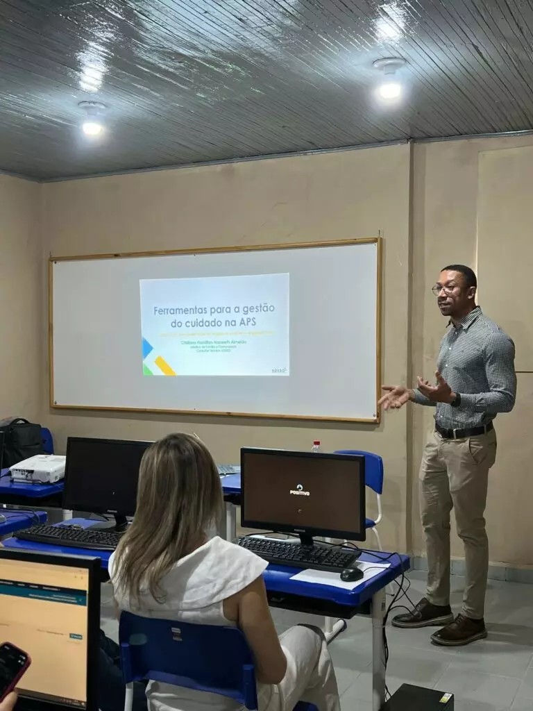 Capacitação fortalece uso do Prontuário Eletrônico do Cidadão em Amambai