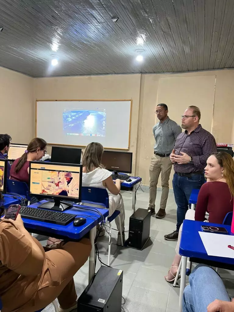 Capacitação fortalece uso do Prontuário Eletrônico do Cidadão em Amambai
