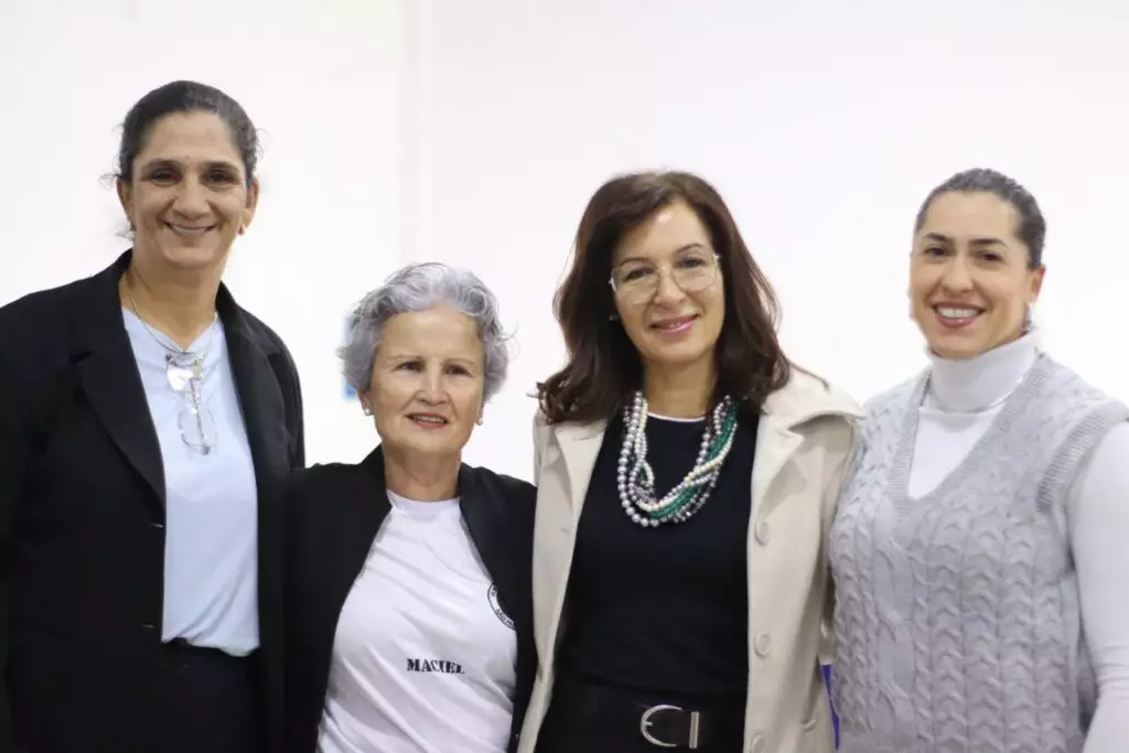 Amizade que resiste ao tempo: 7º Encontro da Turma Pedro Rufino emociona participantes em Amambai Amizade que resiste ao tempo: 7º Encontro da Turma Pedro Rufino emociona participantes em Amambai