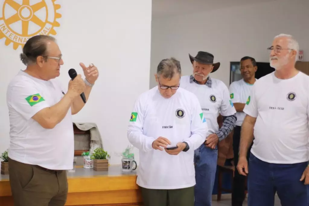Amizade que resiste ao tempo: 7º Encontro da Turma Pedro Rufino emociona participantes em Amambai Amizade que resiste ao tempo: 7º Encontro da Turma Pedro Rufino emociona participantes em Amambai