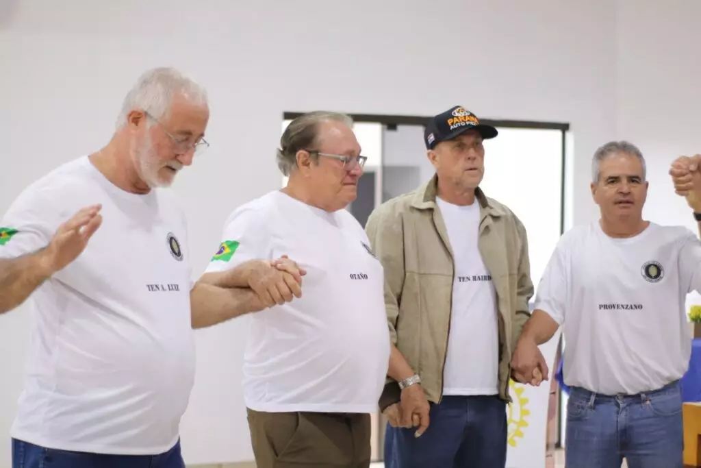Amizade que resiste ao tempo: 7º Encontro da Turma Pedro Rufino emociona participantes em Amambai Amizade que resiste ao tempo: 7º Encontro da Turma Pedro Rufino emociona participantes em Amambai