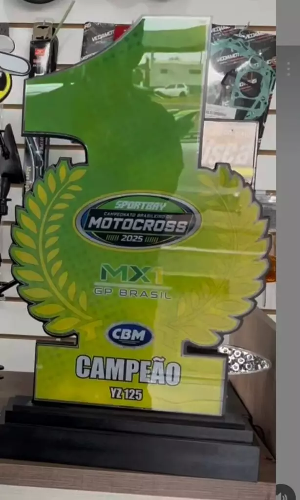 Sete Quedas recebe com carreata o piloto de 15 anos Campeão Brasileiro de Motocross Sete Quedas recebe com carreata o piloto de 15 anos Campeão Brasileiro de Motocross