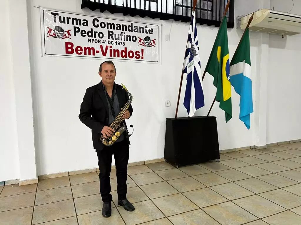 Amizade que resiste ao tempo: 7º Encontro da Turma Pedro Rufino emociona participantes em Amambai Amizade que resiste ao tempo: 7º Encontro da Turma Pedro Rufino emociona participantes em Amambai