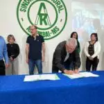 Prefeitura de Amambai firma parcerias e convênios com entidades e APMs