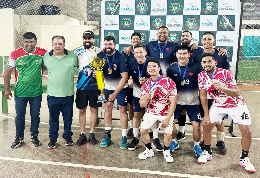 Equipes de Ponta Porã conquistam 1º e 2º lugares na Copa Independência de Vôlei Masculino em Aral Moreira Equipes de Ponta Porã conquistam 1º e 2º lugares na Copa Independência de Vôlei Masculino em Aral Moreira