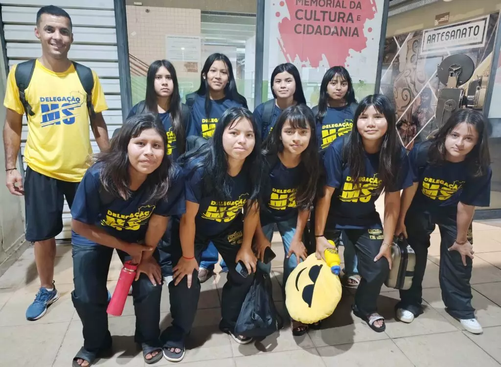 Futsal feminino de Paranhos faz 5x3 sobre representante do Espírito Santo na estreia nos Jogos Escolares Brasileiros em MG