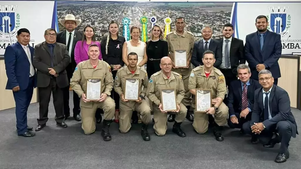 Por indicação de Suzana Ulisses, Câmara Municipal homenageia bombeiros por salvar vida de homem em Amambai