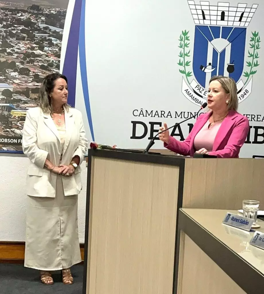 Com grandes serviços prestados, tanto no campo social como político, Janete Córdoba é homenageada pela Câmara Municipal em Amambai Com grandes serviços prestados, tanto no campo social como político, Janete Córdoba é homenageada pela Câmara Municipal em Amambai