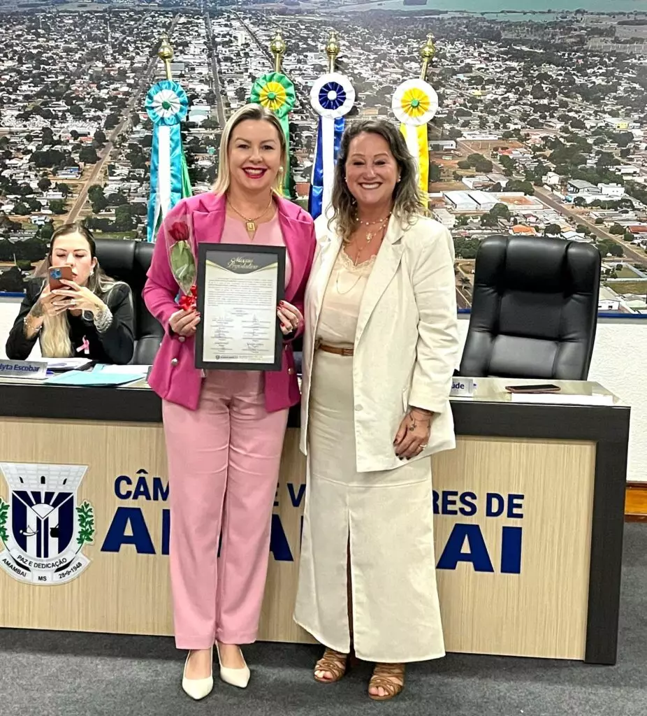 Com grandes serviços prestados, tanto no campo social como político, Janete Córdoba é homenageada pela Câmara Municipal em Amambai Com grandes serviços prestados, tanto no campo social como político, Janete Córdoba é homenageada pela Câmara Municipal em Amambai