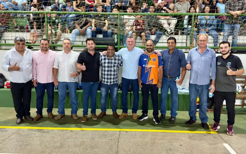 Jogos emocionantes e recorde de público marcaram as finais da XVI Copa Interfirmas de Futsal em Sete Quedas Jogos emocionantes e recorde de público marcaram as finais da XVI Copa Interfirmas de Futsal em Sete Quedas