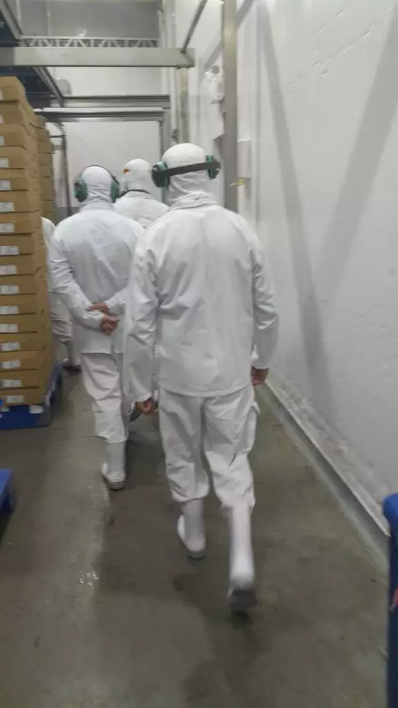 Presidente da Câmara vereador Darci visita frigorífico de frango no Paraná e destaca possibilidade da empresa se instalar em Amambai Presidente da Câmara vereador Darci visita frigorífico de frango no Paraná e destaca possibilidade da empresa se instalar em Amambai