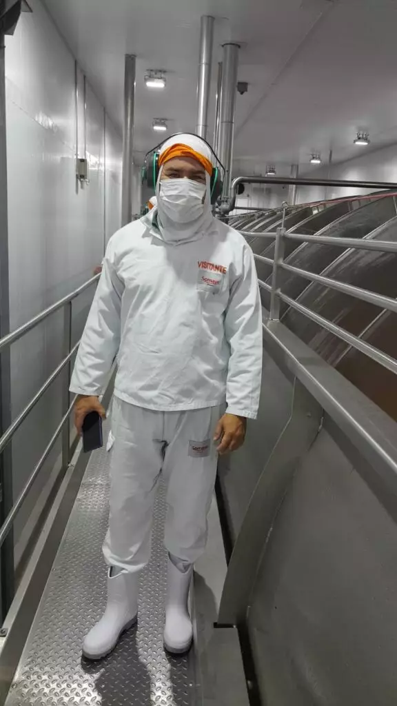 Presidente da Câmara vereador Darci visita frigorífico de frango no Paraná e destaca possibilidade da empresa se instalar em Amambai Presidente da Câmara vereador Darci visita frigorífico de frango no Paraná e destaca possibilidade da empresa se instalar em Amambai