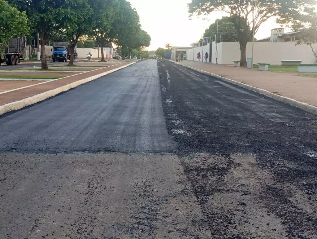 Vereador Léo Mecânico agradece prefeita Lurdes pelo início do recapeamento da Rua José Bonifácio em Caarapó