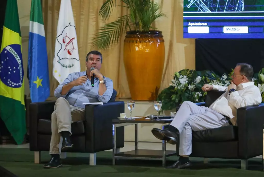 Sinergia entre poderes Executivo e Judiciário amplia ações em MS e guia o desenvolvimento regional Sinergia entre poderes Executivo e Judiciário amplia ações em MS e guia o desenvolvimento regional