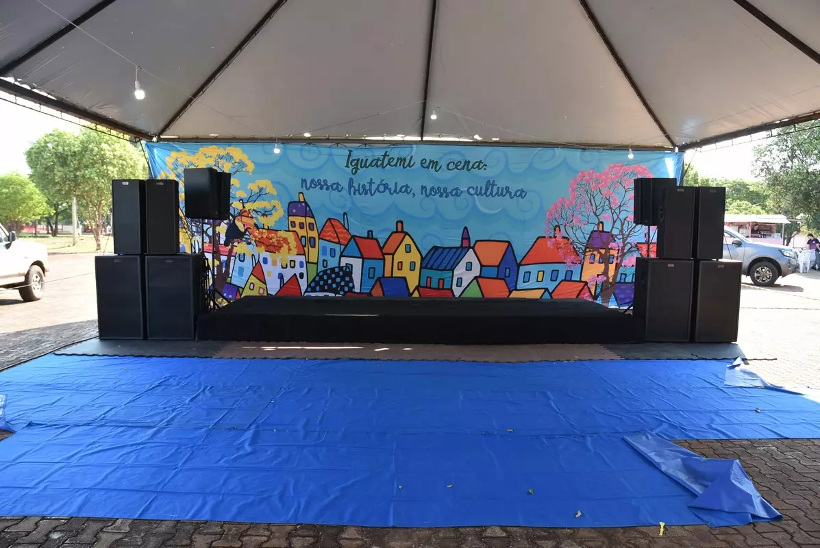 Mostra Cultural 2025 retratou costumes e tradições de Iguatemi e homenagens aos prefeitos e pioneiros