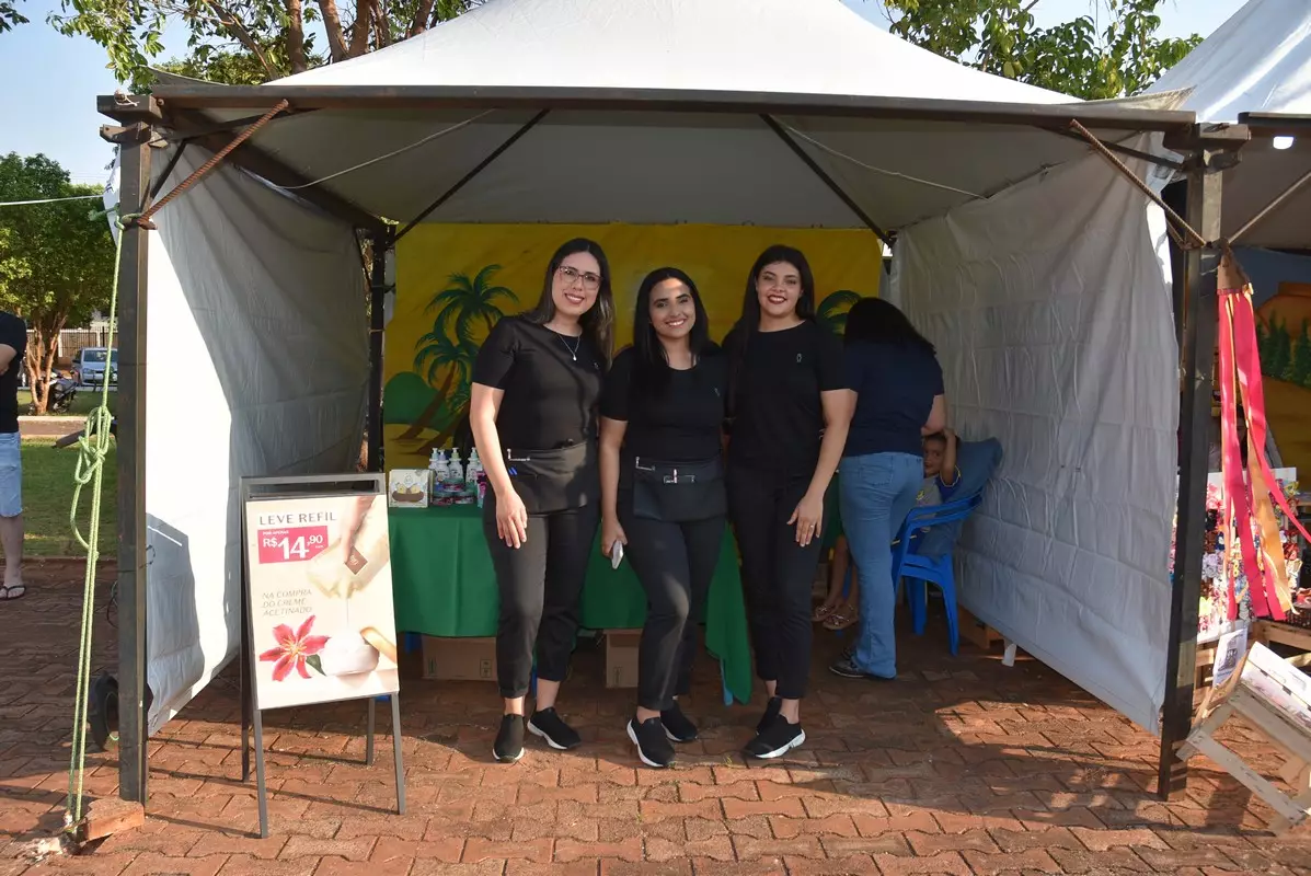 Mostra Cultural 2025 retratou costumes e tradições de Iguatemi e homenagens aos prefeitos e pioneiros
