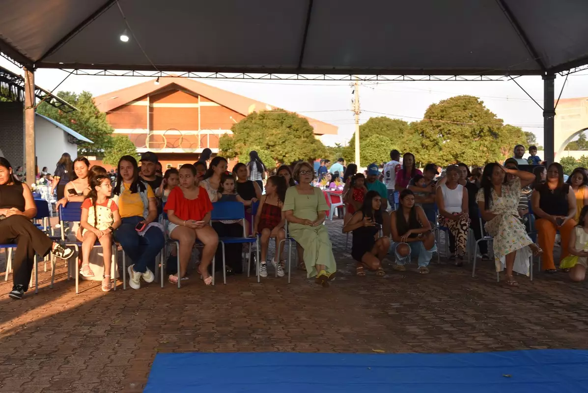 Mostra Cultural 2025 retratou costumes e tradições de Iguatemi e homenagens aos prefeitos e pioneiros