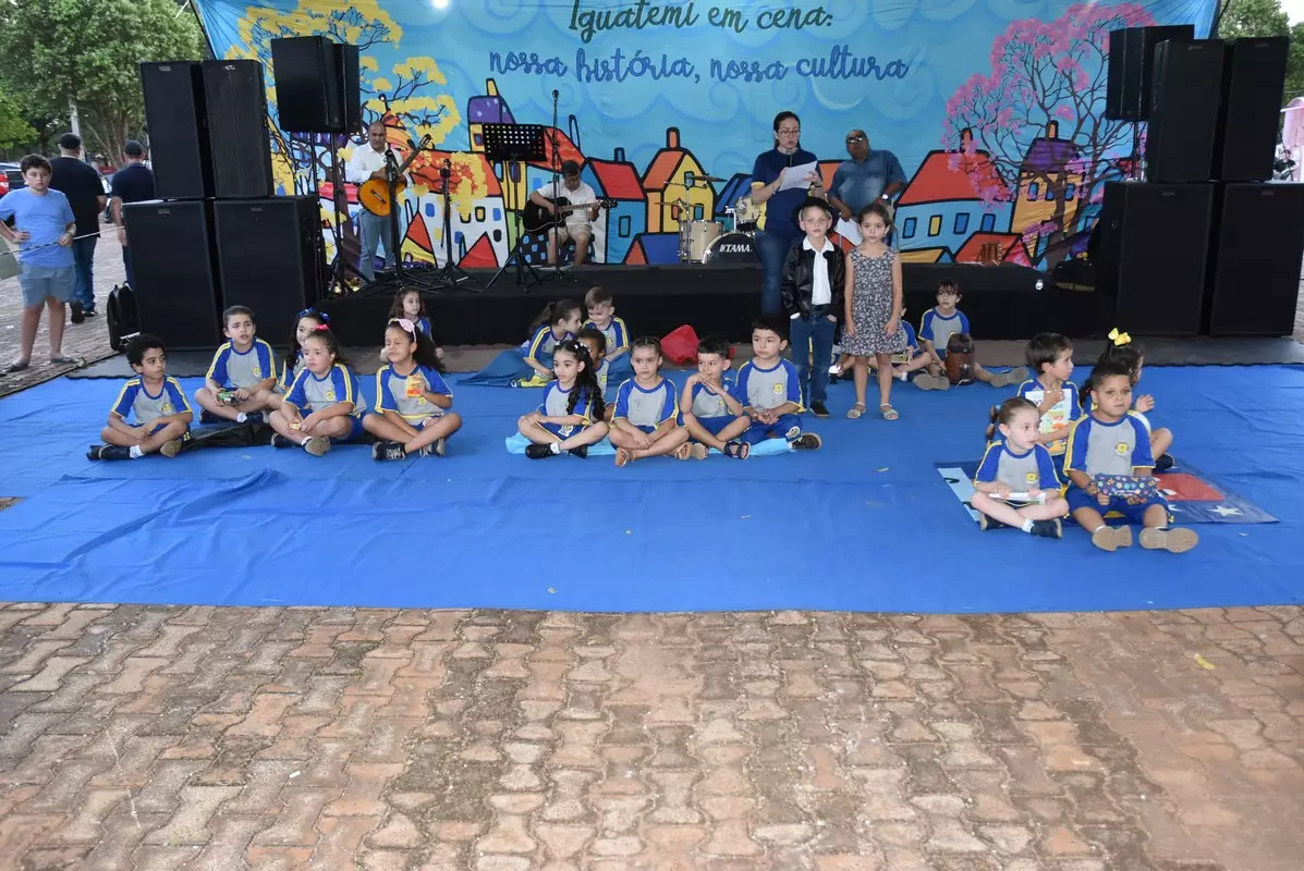 Mostra Cultural 2025 retratou costumes e tradições de Iguatemi e homenagens aos prefeitos e pioneiros