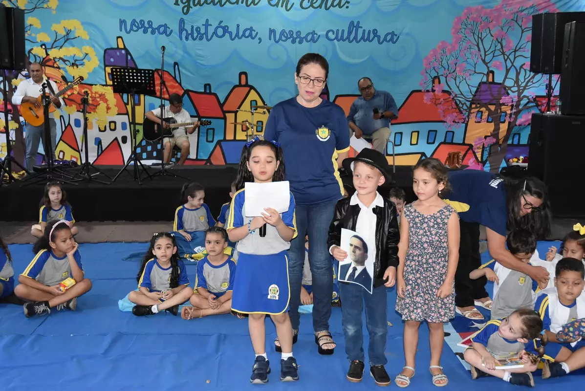 Mostra Cultural 2025 retratou costumes e tradições de Iguatemi e homenagens aos prefeitos e pioneiros