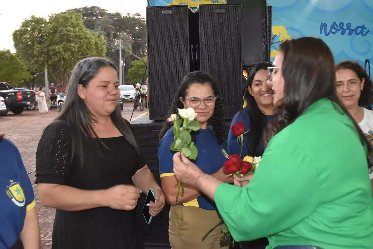Mostra Cultural 2025 retratou costumes e tradições de Iguatemi e homenagens aos prefeitos e pioneiros