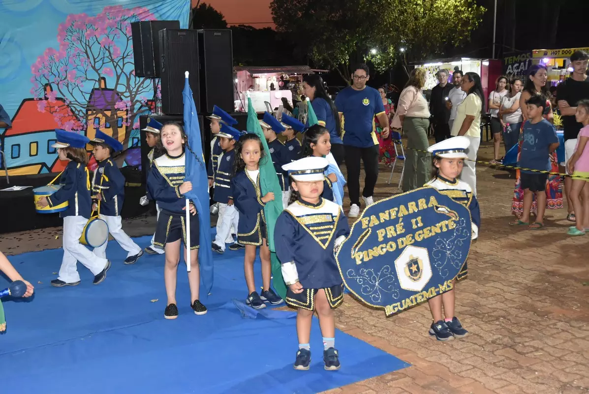 Mostra Cultural 2025 retratou costumes e tradições de Iguatemi e homenagens aos prefeitos e pioneiros