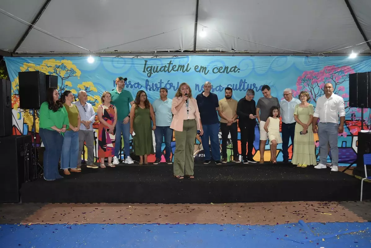 Mostra Cultural 2025 retratou costumes e tradições de Iguatemi e homenagens aos prefeitos e pioneiros