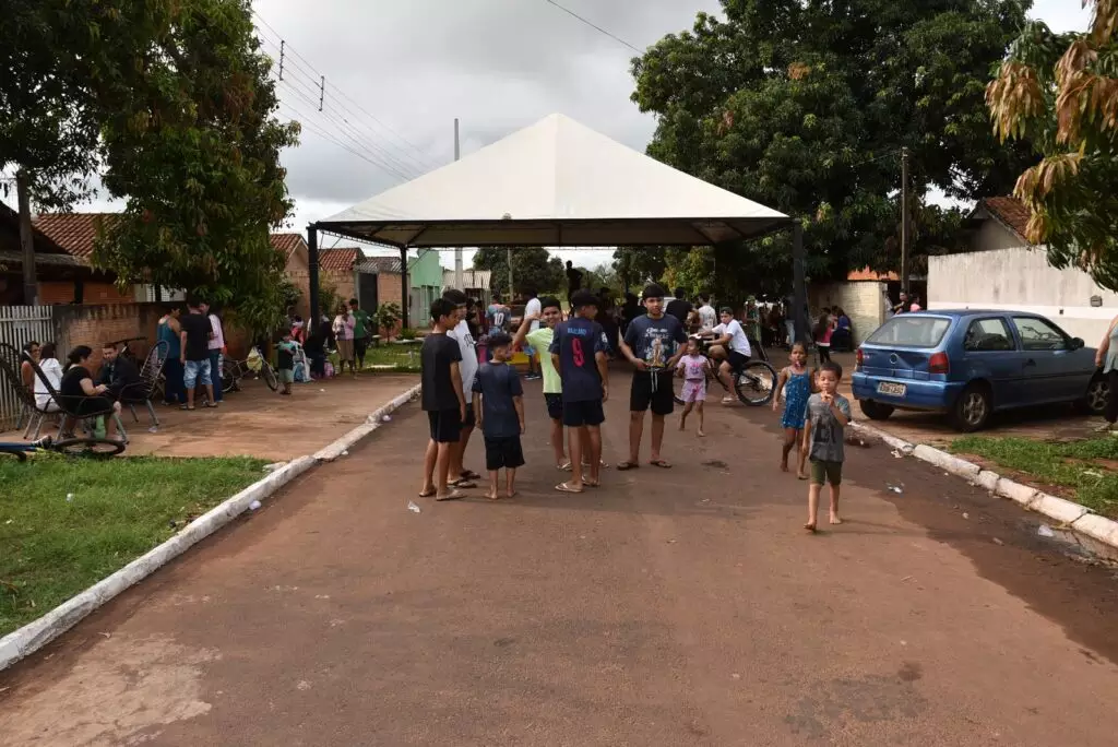 Iguatemi: Festa em comemoração ao Dia das Crianças reuniu mais de 250 participantes no bairro Jardim dos Eucaliptos I Iguatemi: Festa em comemoração ao Dia das Crianças reuniu mais de 250 participantes no bairro Jardim dos Eucaliptos I