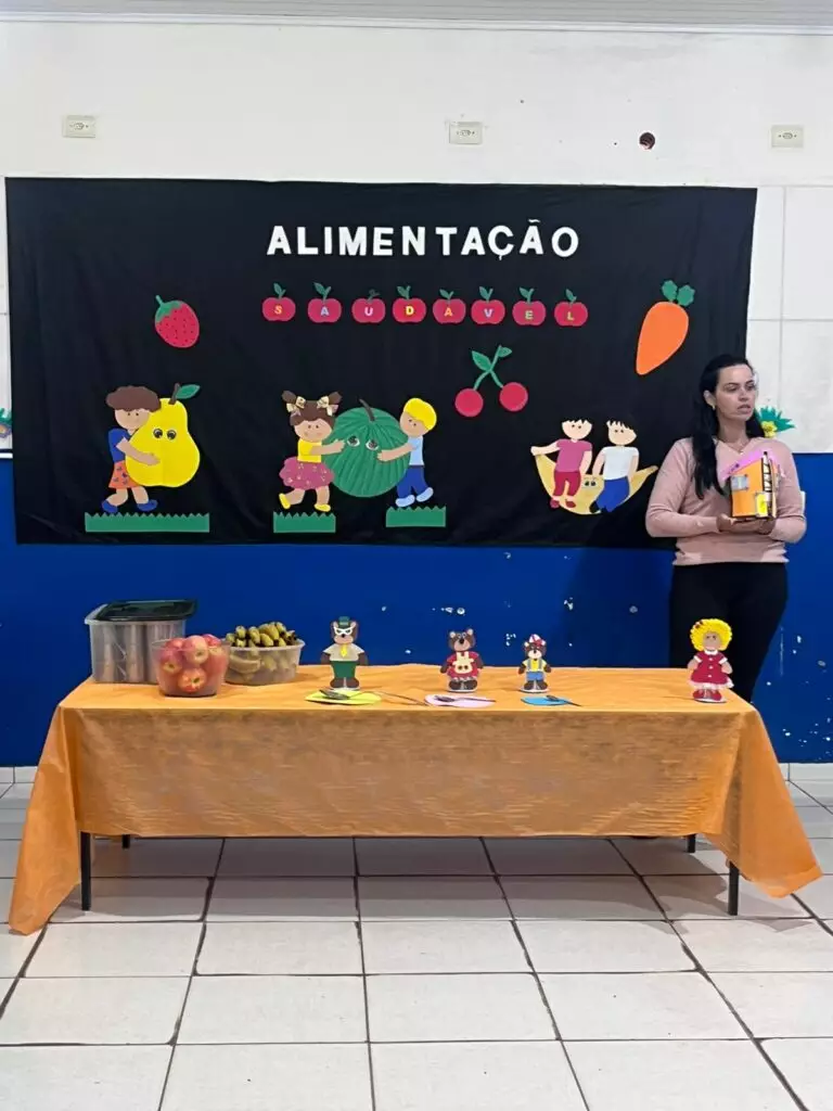 Iguatemi: Alunos da Escola de Educação Infantil Arco-Íris participam do projeto Alimentação Saudável Iguatemi: Alunos da Escola de Educação Infantil Arco-Íris participam do projeto Alimentação Saudável