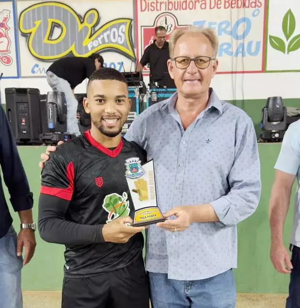 Jogos emocionantes e recorde de público marcaram as finais da XVI Copa Interfirmas de Futsal em Sete Quedas Jogos emocionantes e recorde de público marcaram as finais da XVI Copa Interfirmas de Futsal em Sete Quedas