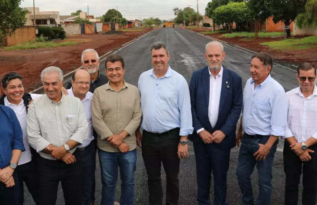 Obras do Governo de MS garantem qualidade de vida e estrutura para Dourados seguir crescendo Obras do Governo de MS garantem qualidade de vida e estrutura para Dourados seguir crescendo
