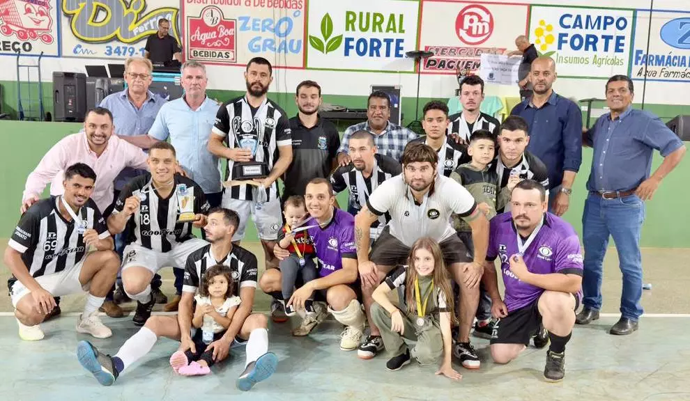 Jogos emocionantes e recorde de público marcaram as finais da XVI Copa Interfirmas de Futsal em Sete Quedas Jogos emocionantes e recorde de público marcaram as finais da XVI Copa Interfirmas de Futsal em Sete Quedas