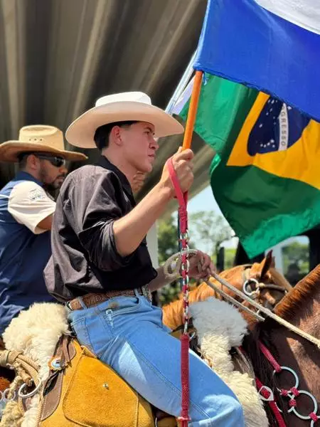 Com a participação de centenas de pessoas Cavalgada dos Amigos foi sucesso total em Paranhos