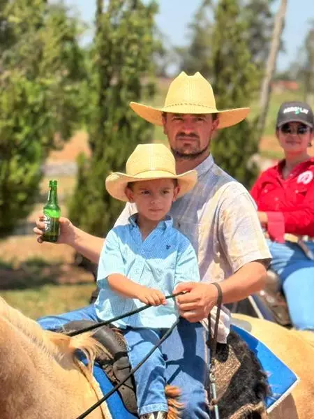 Com a participação de centenas de pessoas Cavalgada dos Amigos foi sucesso total em Paranhos
