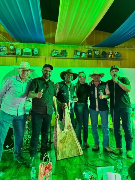 Com a participação de centenas de pessoas Cavalgada dos Amigos foi sucesso total em Paranhos